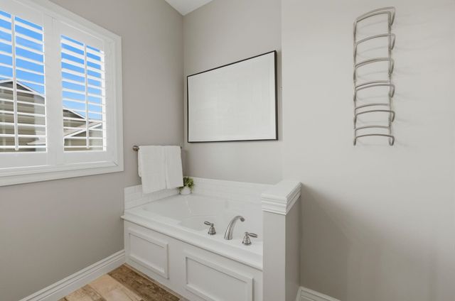 120 S Montbella St, Wichita, KS 67230