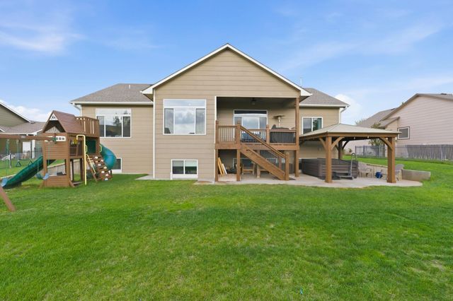 120 S Montbella St, Wichita, KS 67230