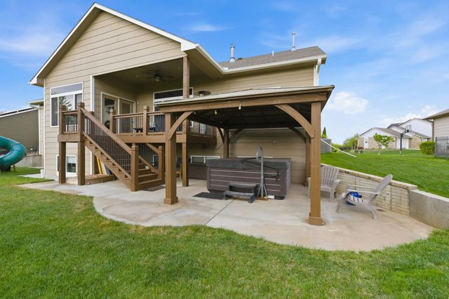 120 S Montbella St, Wichita, KS 67230