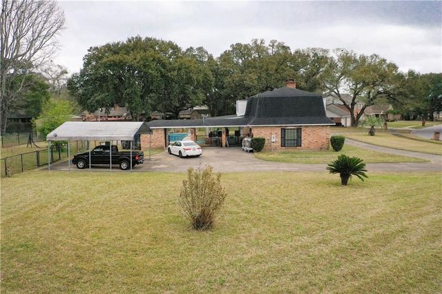 5321 Longridge N Drive, Mobile, AL 36693