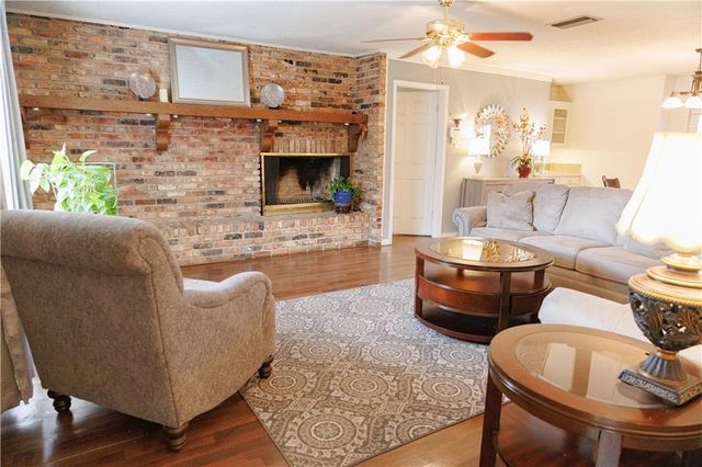 5321 Longridge N Drive, Mobile, AL 36693