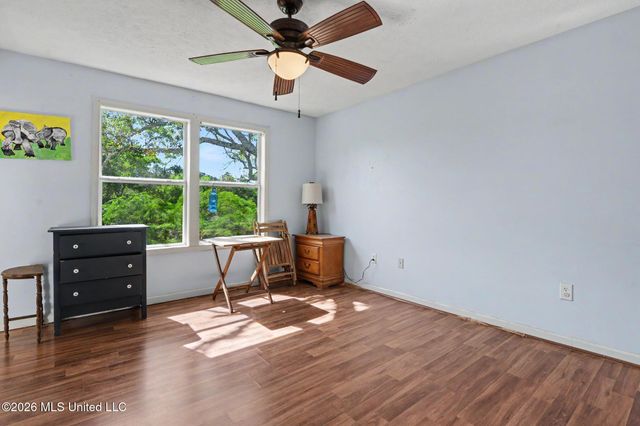3589 Foster Drive, Pass Christian, MS 39571
