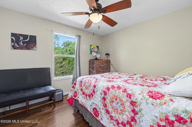3589 Foster Drive, Pass Christian, MS 39571