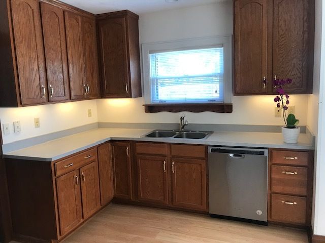 630 N 1st Street, Libertyville, IL 60048