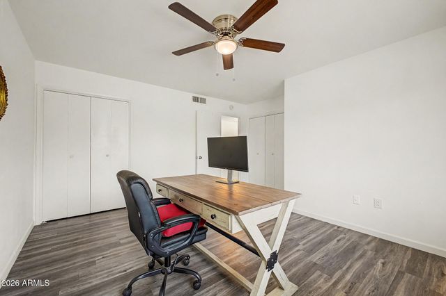 11620 N HAGEN Drive, Sun City, AZ 85351