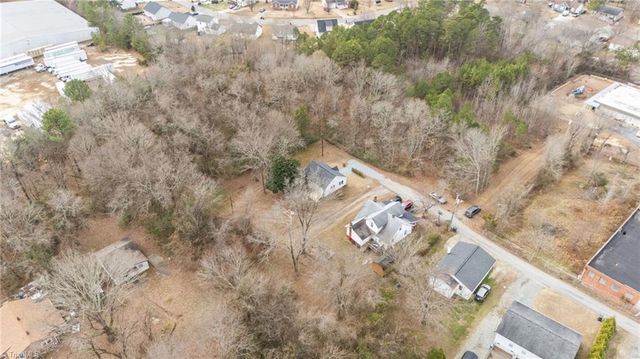 100 Carr Street, Thomasville, NC 27360