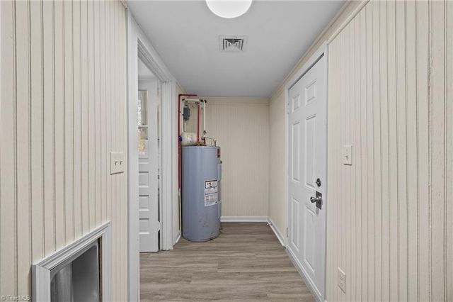 100 Carr Street, Thomasville, NC 27360