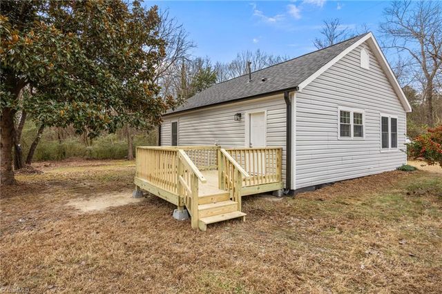 100 Carr Street, Thomasville, NC 27360