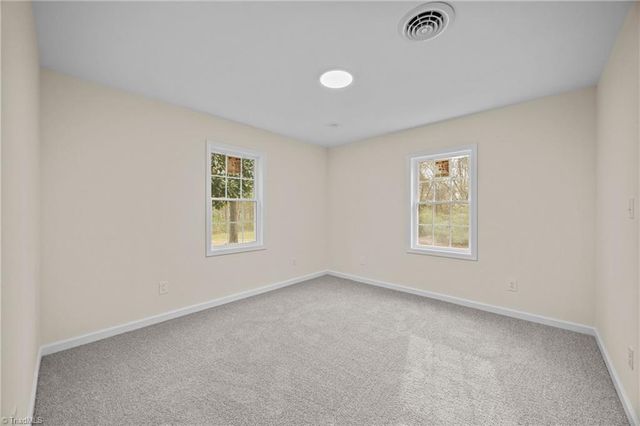 100 Carr Street, Thomasville, NC 27360