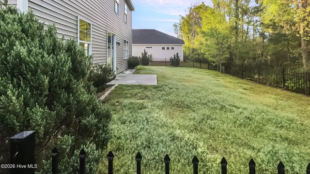 97 Palmer Place, Richmond Hill, GA 31324
