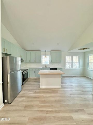 308 Kilgo Street, Clayton, NC 27520