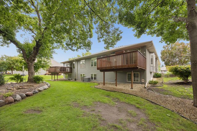 2282 Stephani Court, Little Canada, MN 55117