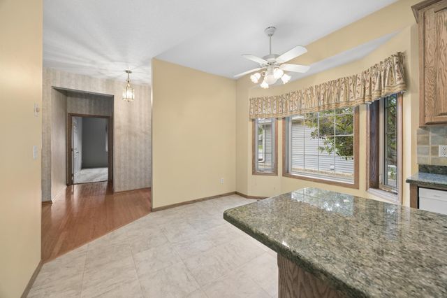 2282 Stephani Court, Little Canada, MN 55117