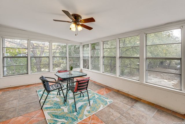 332 Natalen, San Antonio, TX 78209