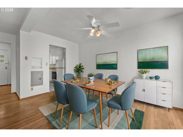 6723 Ne BROADWAY, Portland, OR 97213