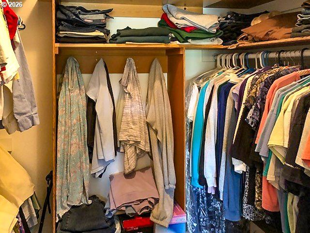 5956 BUCKHORN Rd, Roseburg, OR 97470