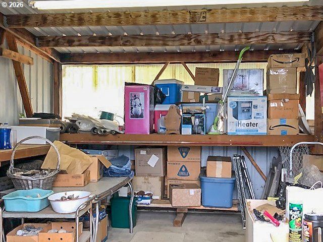 5956 BUCKHORN Rd, Roseburg, OR 97470