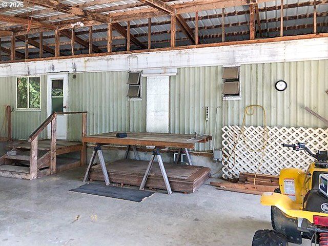 5956 BUCKHORN Rd, Roseburg, OR 97470