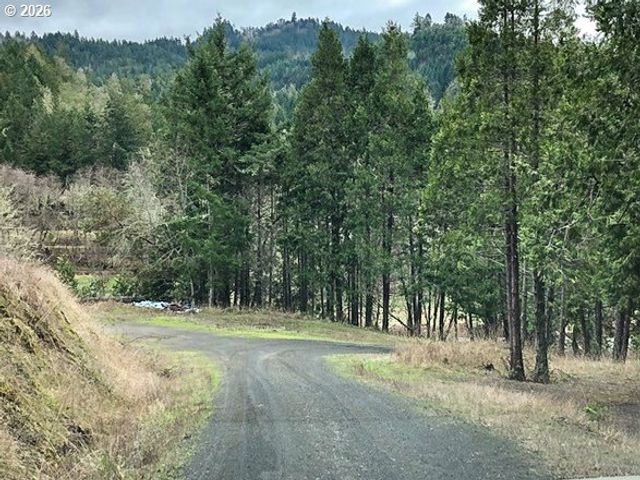 5956 BUCKHORN Rd, Roseburg, OR 97470