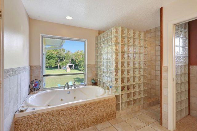 7501 S Indian River Drive, Fort Pierce, FL 34982