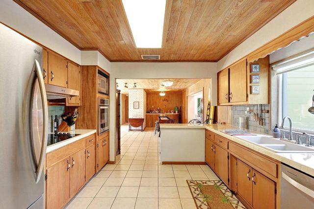 7501 S Indian River Drive, Fort Pierce, FL 34982