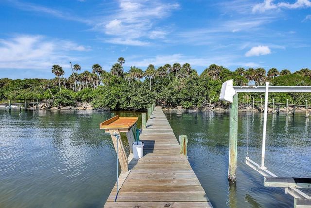 7501 S Indian River Drive, Fort Pierce, FL 34982