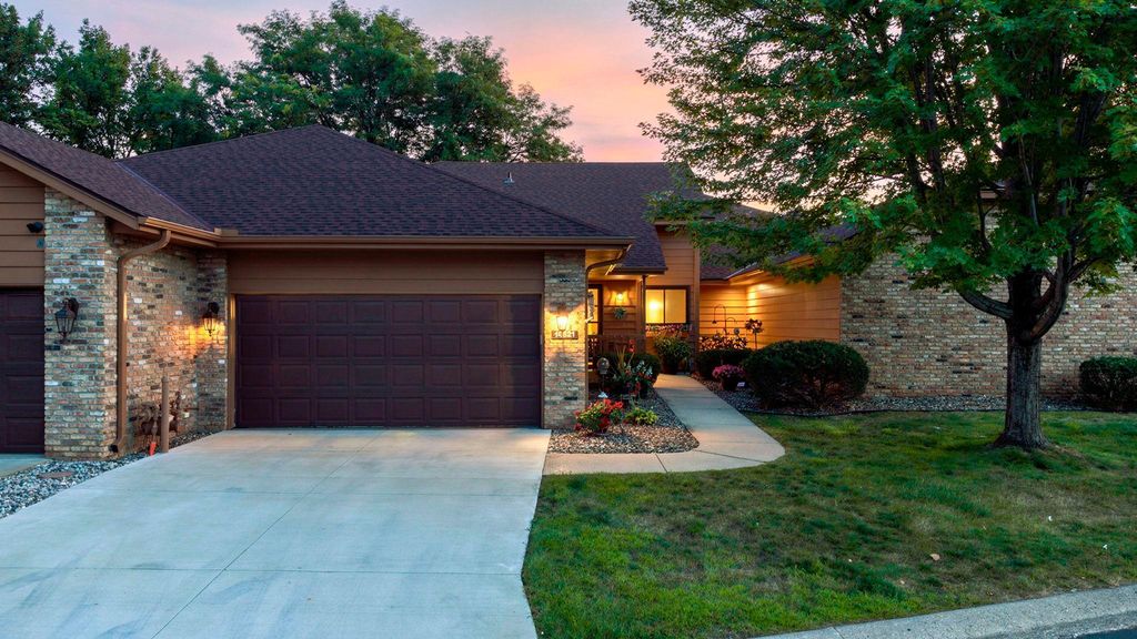 14621 Embassy Avenue, Apple Valley, MN 55124 — exterior