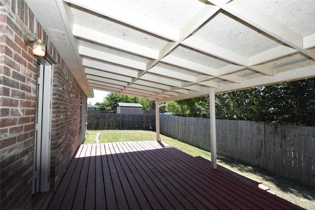 1130 Seneca Drive, Arlington, TX 76017