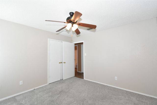1130 Seneca Drive, Arlington, TX 76017