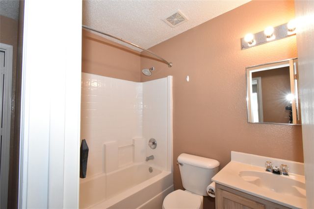 1130 Seneca Drive, Arlington, TX 76017
