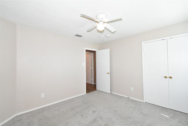 1130 Seneca Drive, Arlington, TX 76017