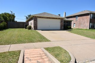 1130 Seneca Drive, Arlington, TX 76017