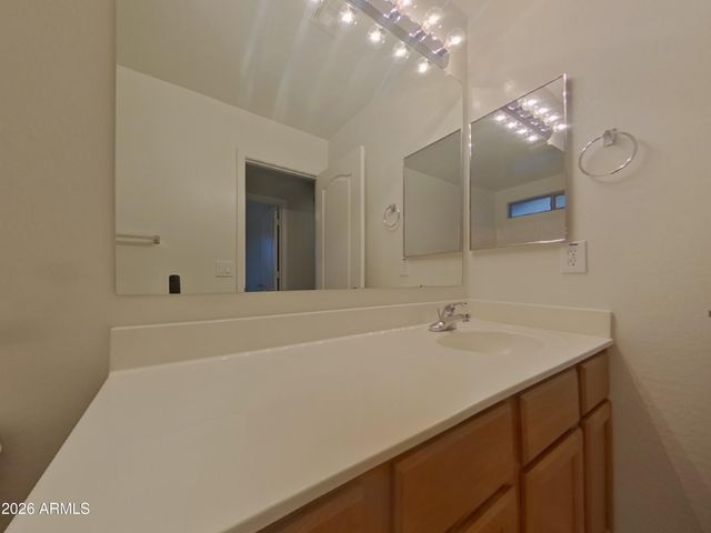 4036 W PEDRO Lane, Laveen, AZ 85339