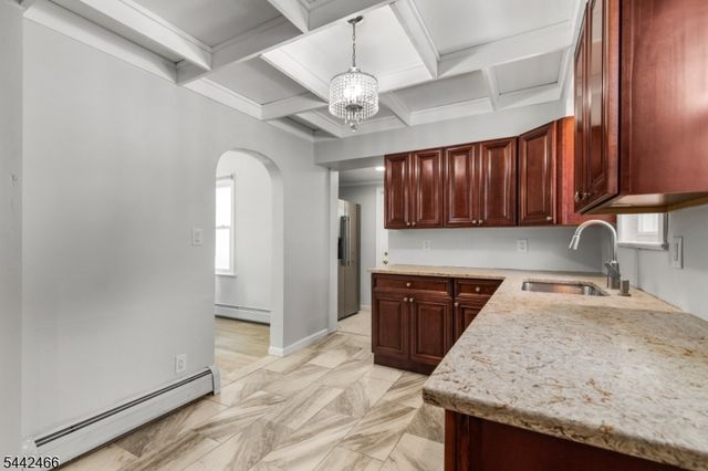 40 Teaneck Rd, Ridgefield Park Village, NJ 07660