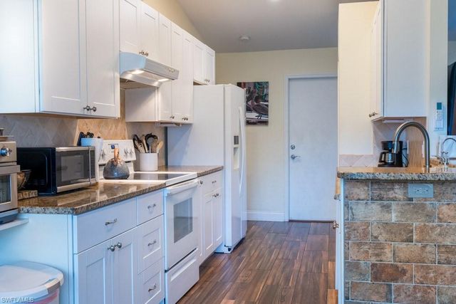 8382 Butternut RD, Fort Myers, FL 33967