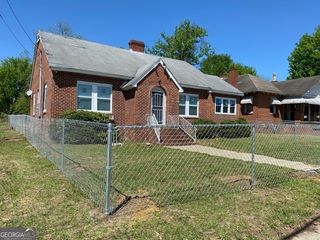 697 Grenada Terrace, Macon, GA 31206