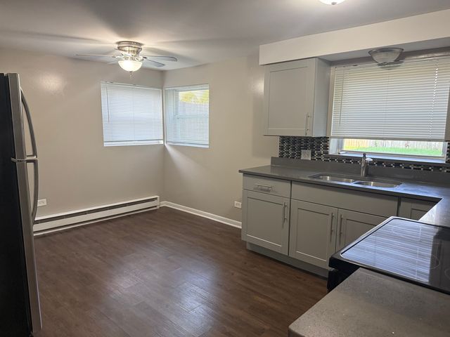 4225 FOREST Avenue E1N, Downers Grove, IL 60515