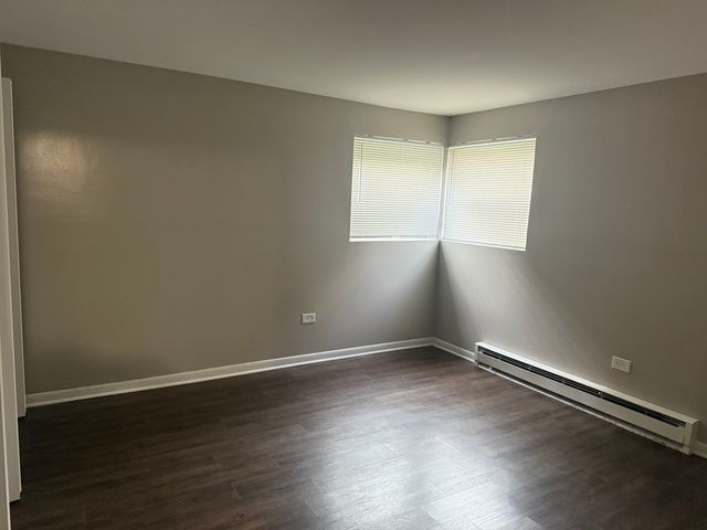 4225 FOREST Avenue E1N, Downers Grove, IL 60515