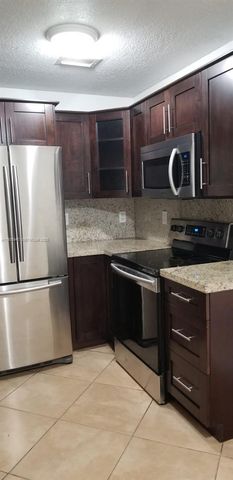 15639 SW 73rd Cir Ter 7-8, Miami, FL 33193