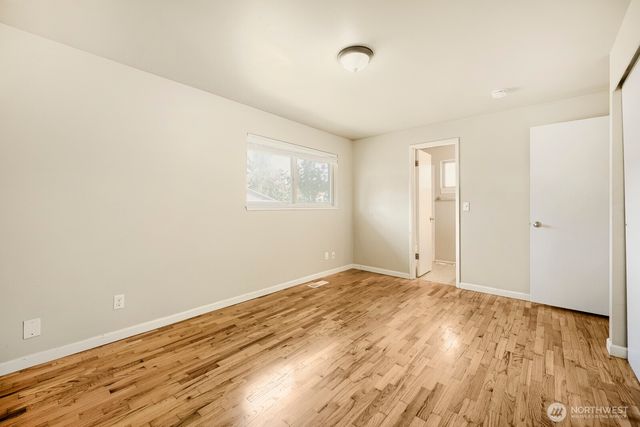 23227 110th Place SE, Kent, WA 98031