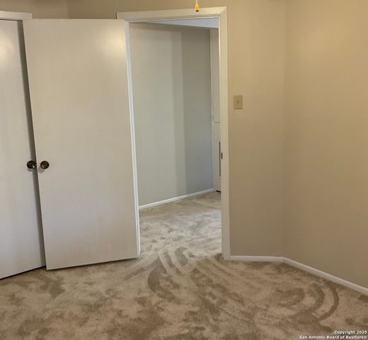 7918 Falcon Ridge, San Antonio, TX 78239