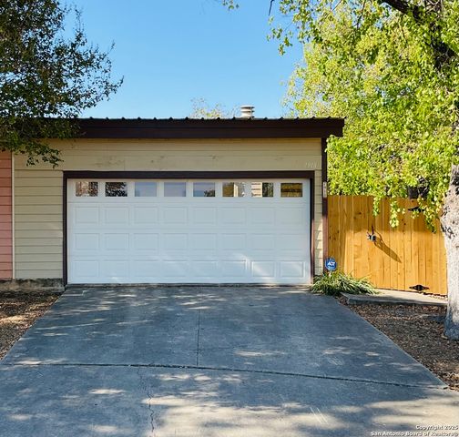 7918 Falcon Ridge, San Antonio, TX 78239