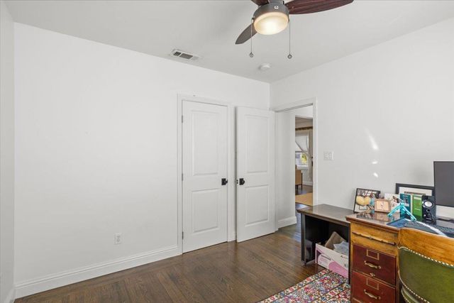 2100 36th Street, Sacramento, CA 95817