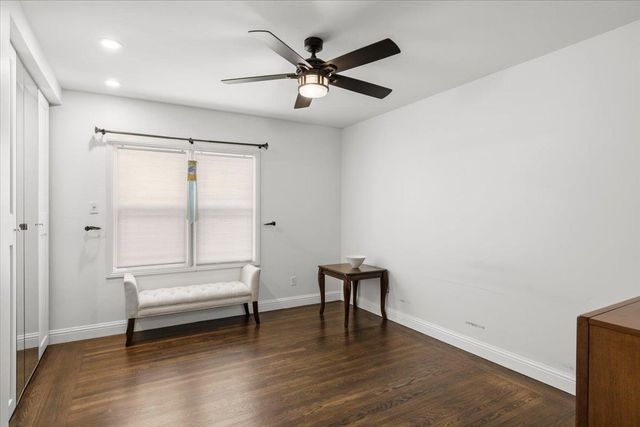 2100 36th Street, Sacramento, CA 95817