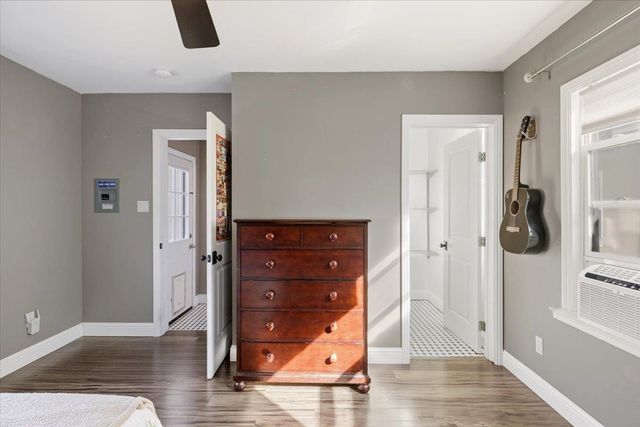 2100 36th Street, Sacramento, CA 95817