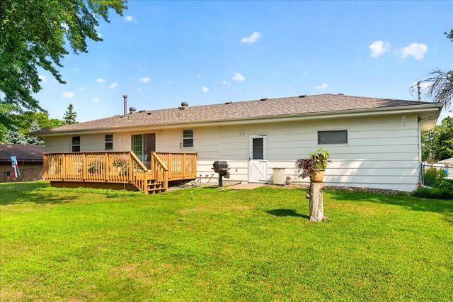 10707 Chowen Circle, Bloomington, MN 55431