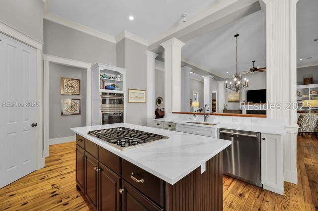 5 Oldfield Village Rd, Bluffton, SC 29909