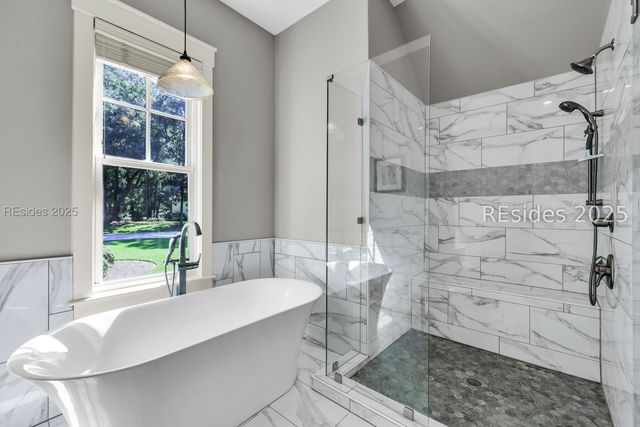 5 Oldfield Village Rd, Bluffton, SC 29909