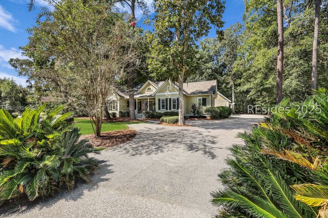 5 Oldfield Village Rd, Bluffton, SC 29909