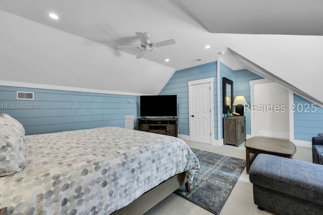 5 Oldfield Village Rd, Bluffton, SC 29909